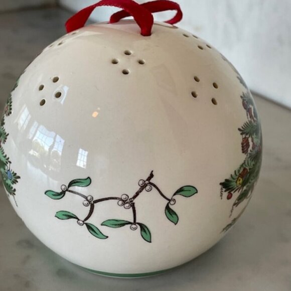 SPODE Christmas Tree Pompadour Hanging Porcelain Ball Vintage - Picture 5 of 11